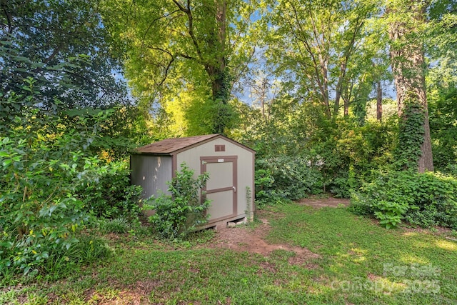 6632 Candlewood Dr, Charlotte, NC 28210 - view of shed
