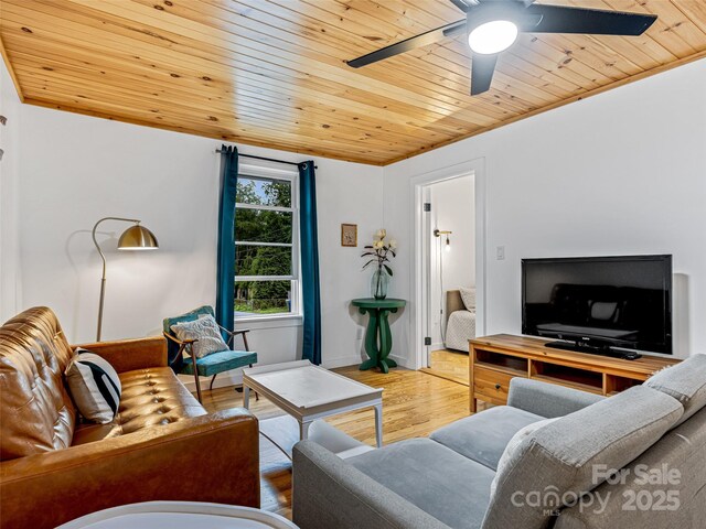 410 Short St, Hendersonville, NC 28739 - photo 12