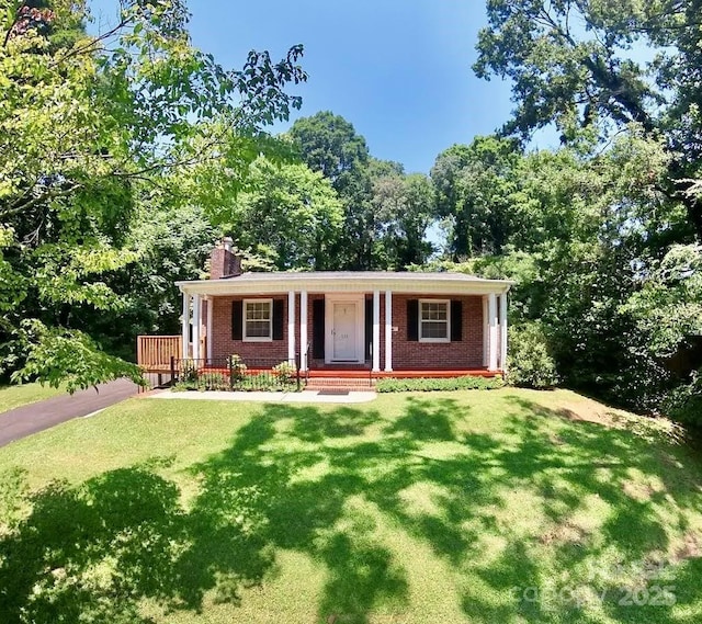 121 Woodland Dr, Chester, SC 29706 - photo 1