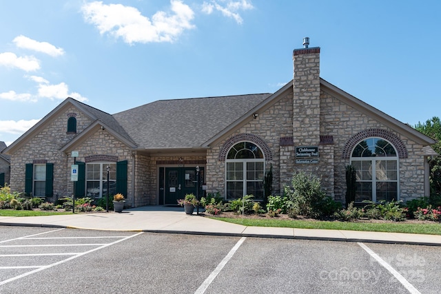 860 Wynnshire Dr, Hickory, NC 28601 - view of property featuring uncovered parking