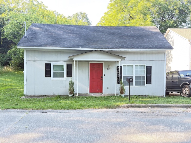 409 W Norment Ave, Gastonia, NC 28052 - photo 1