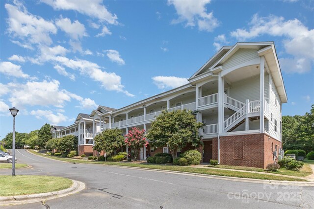 9271 Meadow Vista Rd, Charlotte, NC 28213 - photo 24