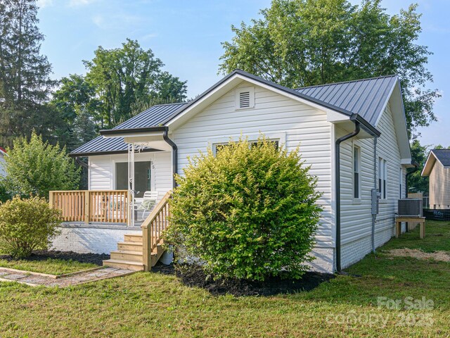 55 Scates St, Waynesville, NC 28786 - photo 38