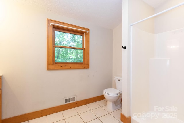 25 Trillium Trce, Maggie Valley, NC 28751 - full bath featuring a shower, tile patterned floors, and a textured ceiling