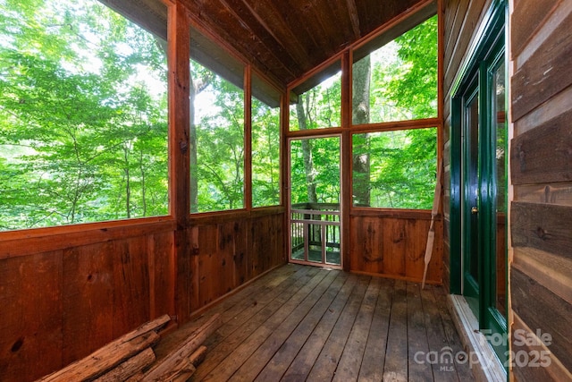 25 Trillium Trce, Maggie Valley, NC 28751 - view of unfurnished sunroom