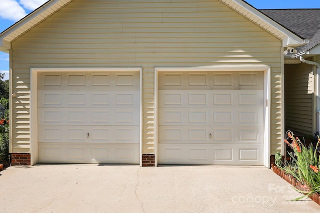 2906 Plantation Way, Albemarle, NC 28001 - view of garage