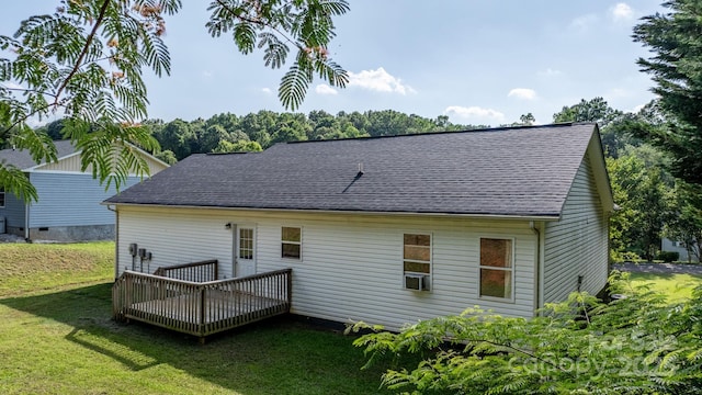 1265 39th Street Cir, Hickory, NC 28602 - rear view of house with a shingled roof, a lawn, and a deck