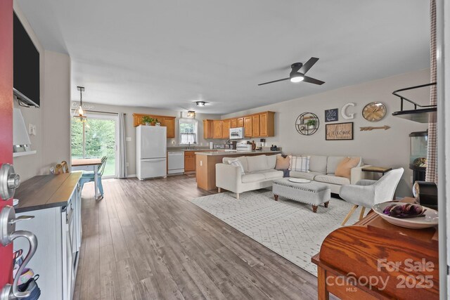 201 N Ferry St, New London, NC 28127 - photo 28