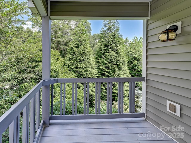 621 E Park Pl, Hendersonville, NC 28791 - view of balcony