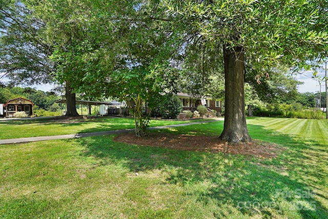1104 Pump Station Rd, Kannapolis, NC 28081 - view of grassy yard