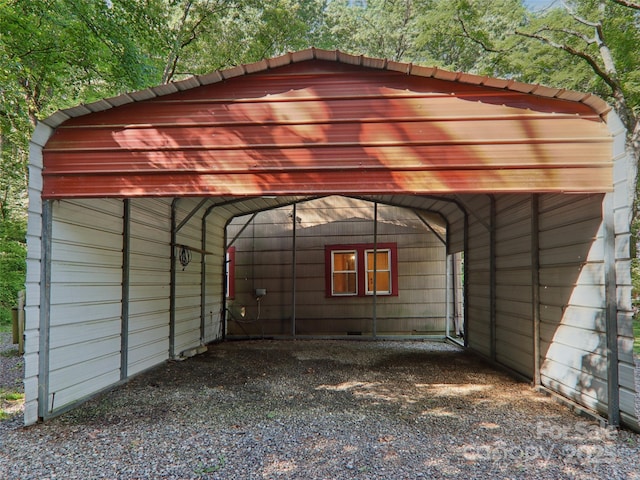32 Saunooke Rd, Asheville, NC 28805 - view of outbuilding with a carport