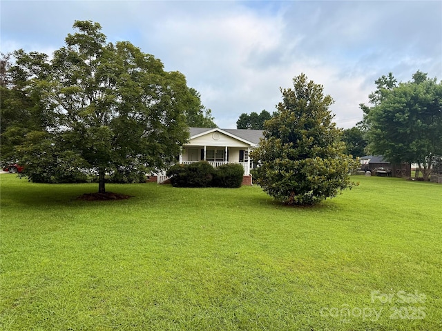 5816 Scotland Yard Rd, Rock Hill, SC 29732 - view of green lawn with covered porch