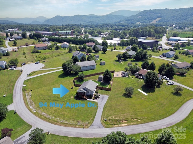 94 May Apple Dr, Hendersonville, NC 28792 - photo 2