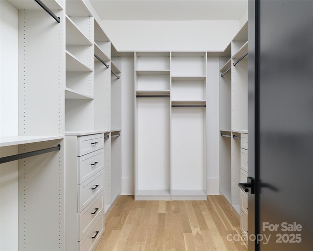 1511 Waverly Ave, Charlotte, NC 28203 - spacious closet with light wood-style floors