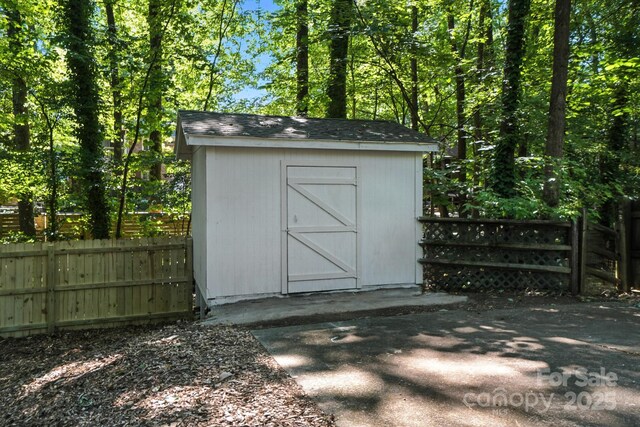 9334 New Towne Dr, Matthews, NC 28105 - photo 37