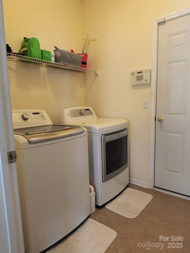 10825 Traders Ct, Davidson, NC 28036 - washroom featuring separate washer and dryer