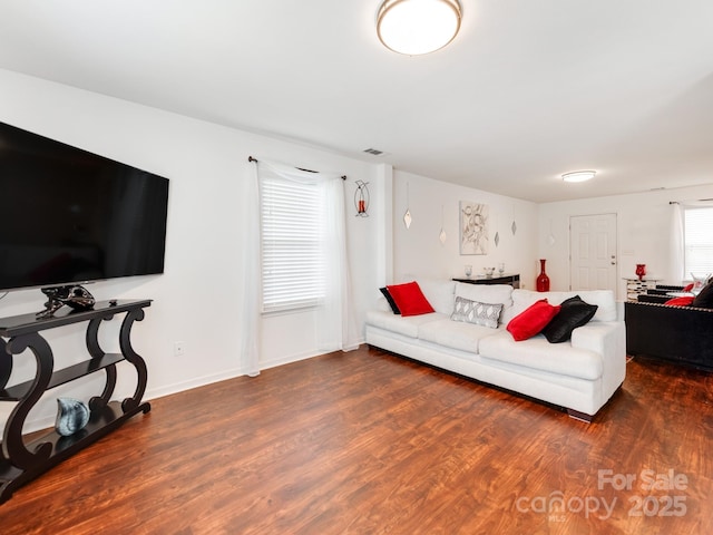 4316 Davis Meadows Dr, Charlotte, NC 28216 - living area with wood finished floors