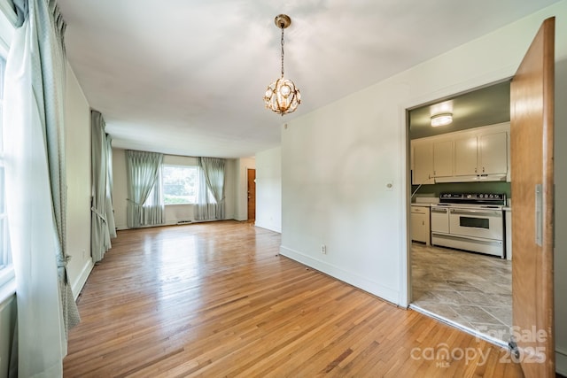 1720 Miles Ct, Charlotte, NC 28216 - photo 4