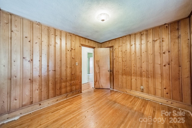 1720 Miles Ct, Charlotte, NC 28216 - photo 9