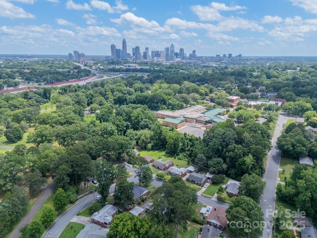 1720 Miles Ct, Charlotte, NC 28216 - photo 32