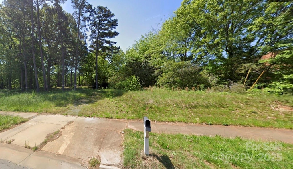 5115 Freedom Dr, Charlotte, NC 28208 - photo 1