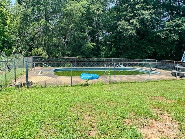 586 Jack Mckinney Rd, Forest City, NC 28043 - photo 5