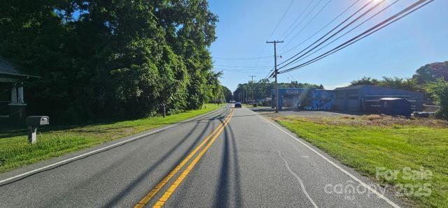 619 N Main St, Landis, NC 28088 - view of asphalt road
