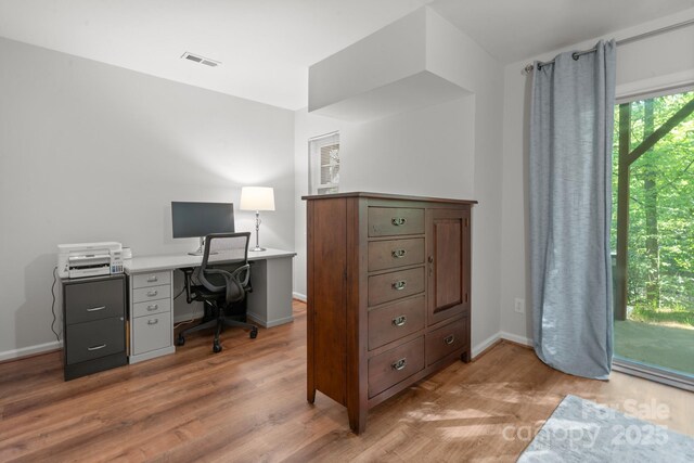 9214 Arbourgate Meadows Ln, Charlotte, NC 28277 - office space with light wood-style flooring and baseboards