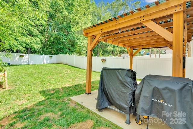 2662 14th St NE, Hickory, NC 28601 - fenced backyard featuring a patio