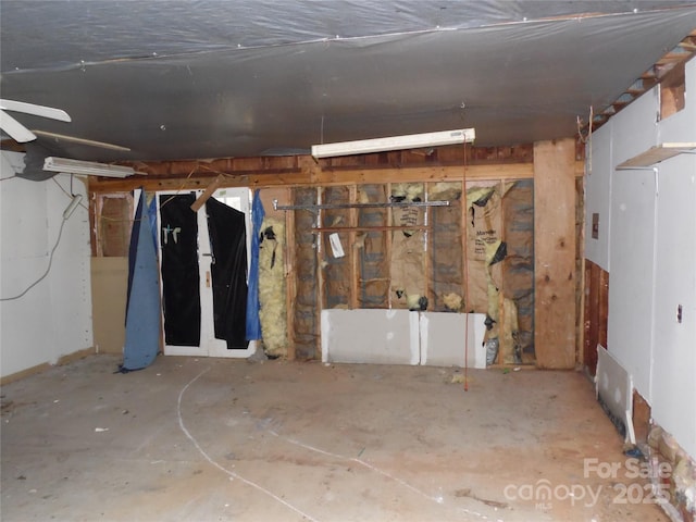 1475 Ferguson Dr, Clemmons, NC 27012 - view of below grade area