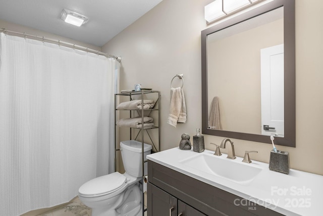 12 Buckshot Ridge Dr, Asheville, NC 28804 - full bathroom featuring vanity and a shower with curtain