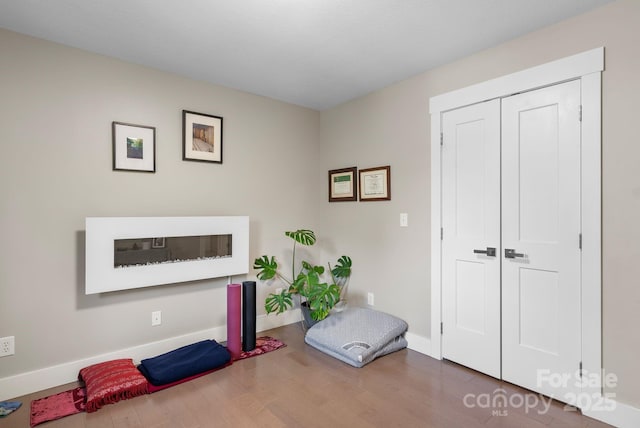 12 Buckshot Ridge Dr, Asheville, NC 28804 - sitting room with wood finished floors