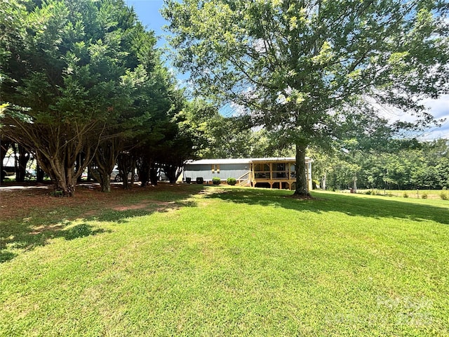 1890 Bud Tilley Rd, Pinnacle, NC 27043 - view of green lawn