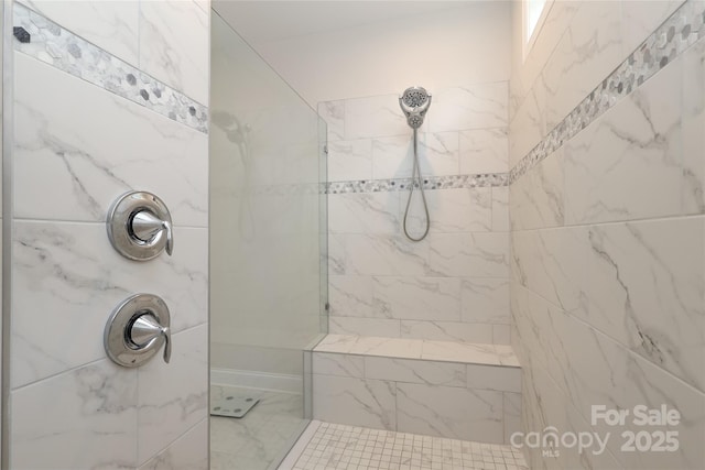 10240 Superb Ln, Charlotte, NC 28215 - full bath with tiled shower and marble look tile flooring