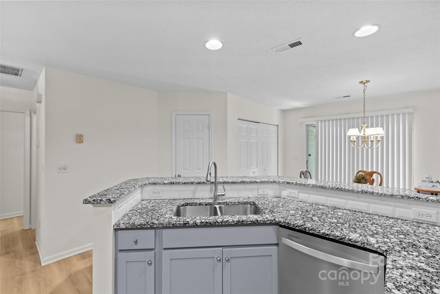 9136 Four Mile Creek Rd, Charlotte, NC 28277 - photo 18