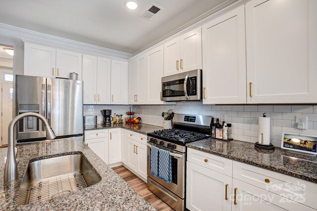 3925 Rothwood Ln, Harrisburg, NC 28075 - photo 9