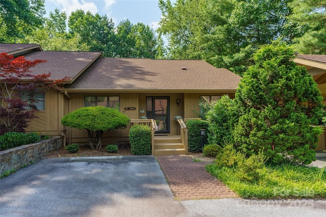 501 Red Oak Dr, Hendersonville, NC 28791 - photo 38
