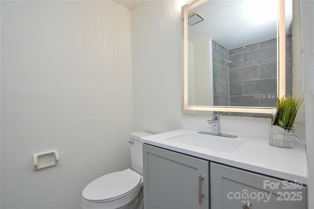 9325 Old Concord Rd Unit J, Charlotte, NC 28213 - full bathroom featuring toilet and vanity