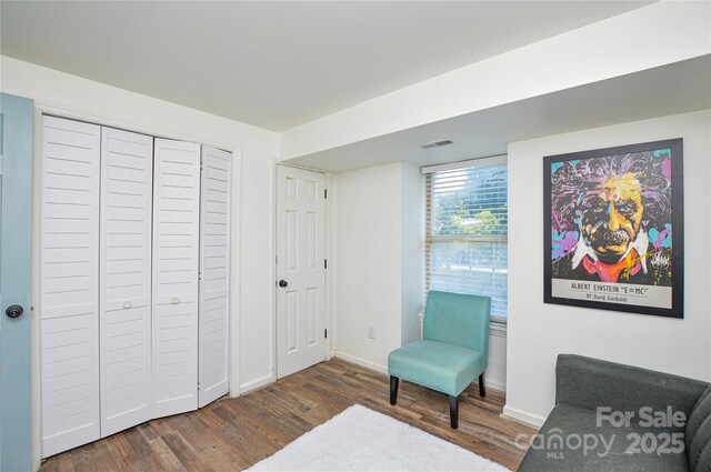 9325 Old Concord Rd Unit J, Charlotte, NC 28213 - sitting room with wood finished floors and baseboards
