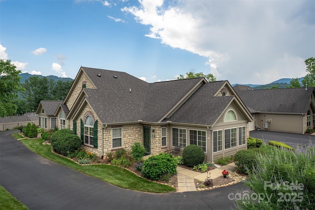 81 Outlook Cir, Swannanoa, NC 28778 - photo 2