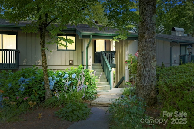 28 Toxaway Pt Unit B7, Lake Toxaway, NC 28747 - view of front of property