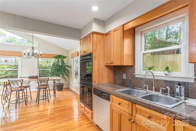 25 Brookcliff Dr, Asheville, NC 28804 - photo 12