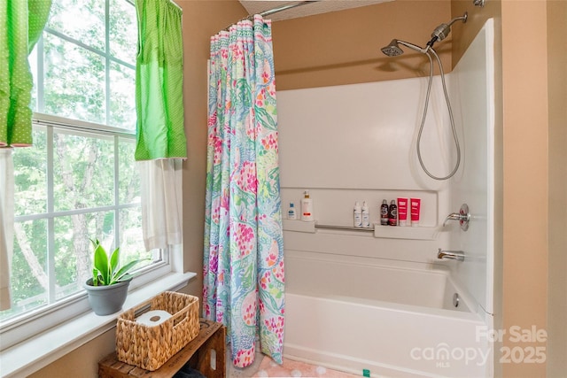 1274 Winding Path Rd, Clover, SC 29710 - full bath with shower / tub combo with curtain