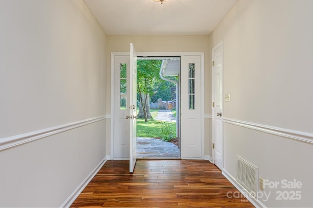1045 Carousel Ln, Hendersonville, NC 28792 - photo 4