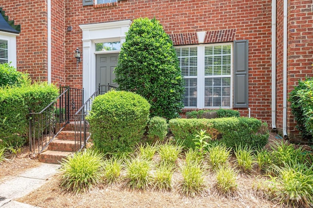 734 Naramore St, Davidson, NC 28036 - entrance to property with brick siding