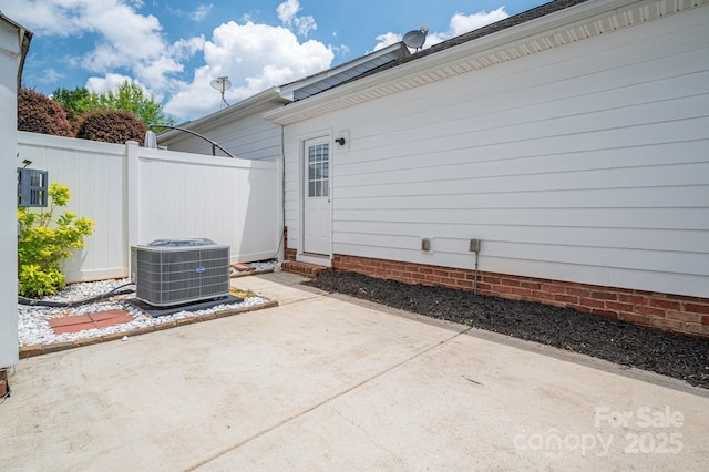 734 Naramore St, Davidson, NC 28036 - view of patio / terrace