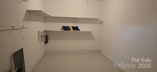 162 Autumn Falls Dr, Lake Wylie, SC 29710 - laundry area featuring baseboards and carpet floors