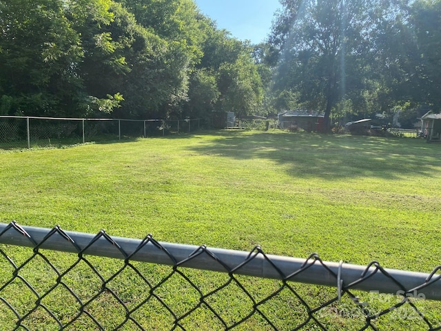 4303 Grier St, Gastonia, NC 28056 - view of yard