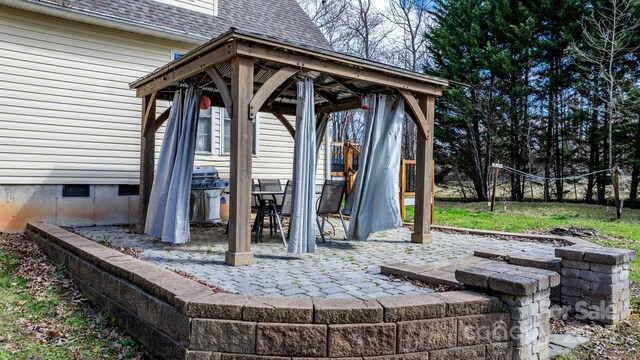 7648 Forest Oak Dr, Denver, NC 28037 - view of patio with a gazebo