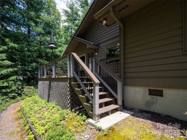 19 Jasmine Pl, Laurel Park, NC 28739 - doorway to property with a deck and crawl space